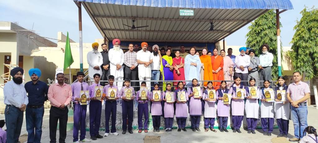 Dr Ambedkar Club Sahlon honored talented children
